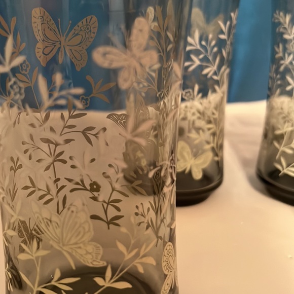 Vintage libby smokey gray monarch butterfly drinking glasses - Picture 2 of 4